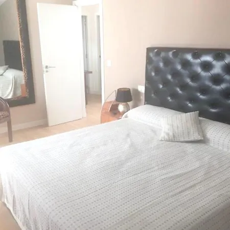 With 4 Bedrooms In Sanjenjo With Private Pool Enclosed Garden And Wifi 1 Km From The Beach Villa *