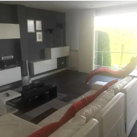 With 4 Bedrooms In Sanjenjo With Private Pool Enclosed Garden And Wifi 1 Km From The Beach Villa