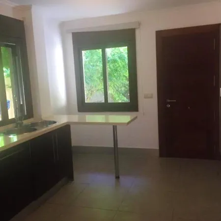 With 4 Bedrooms In Sanjenjo With Private Pool Enclosed Garden And Wifi 1 Km From The Beach Villa